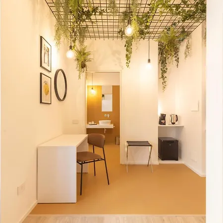 Metropolitan Guest house
