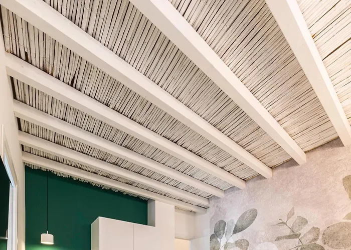 招待所 Metropolitan