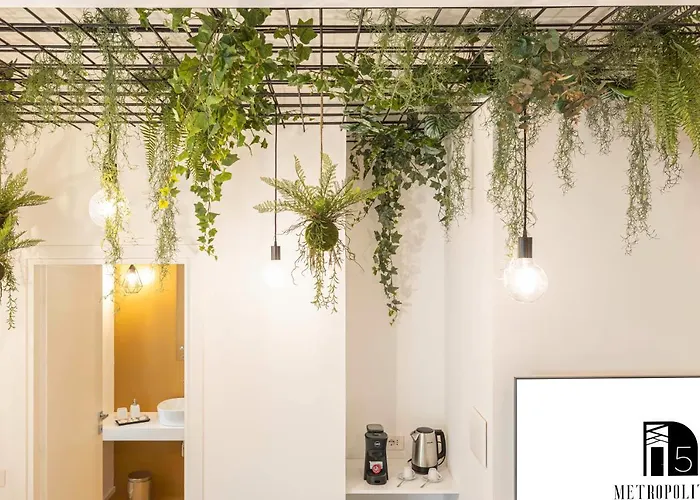 Гостевой дом Metropolitan Кальяри