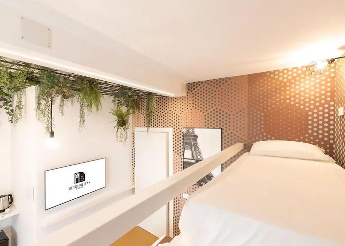 Гостевой дом Metropolitan 4*